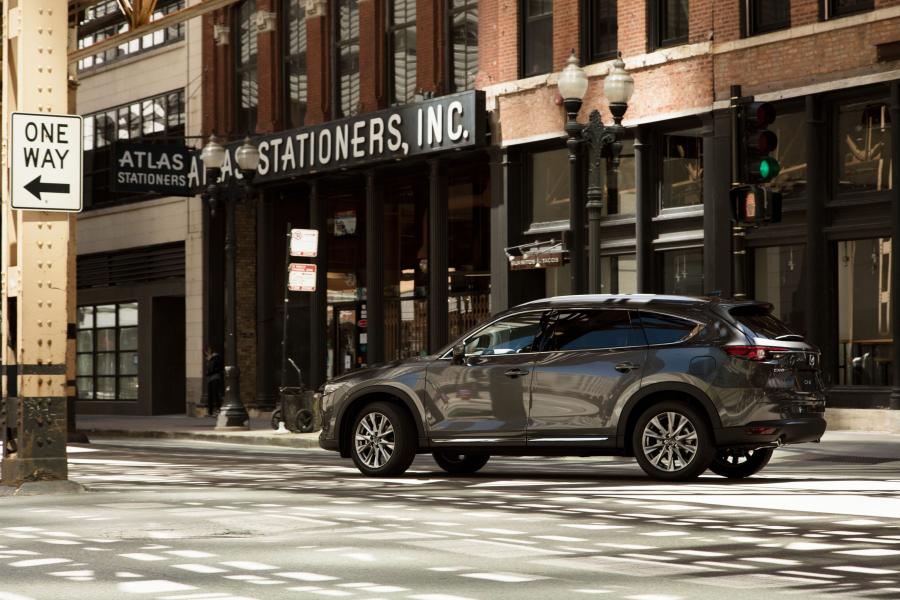  Mazda CX-8 2017 года  (фото 10 из 40)